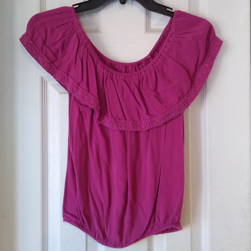 Mossimo on/off shoulder blouse